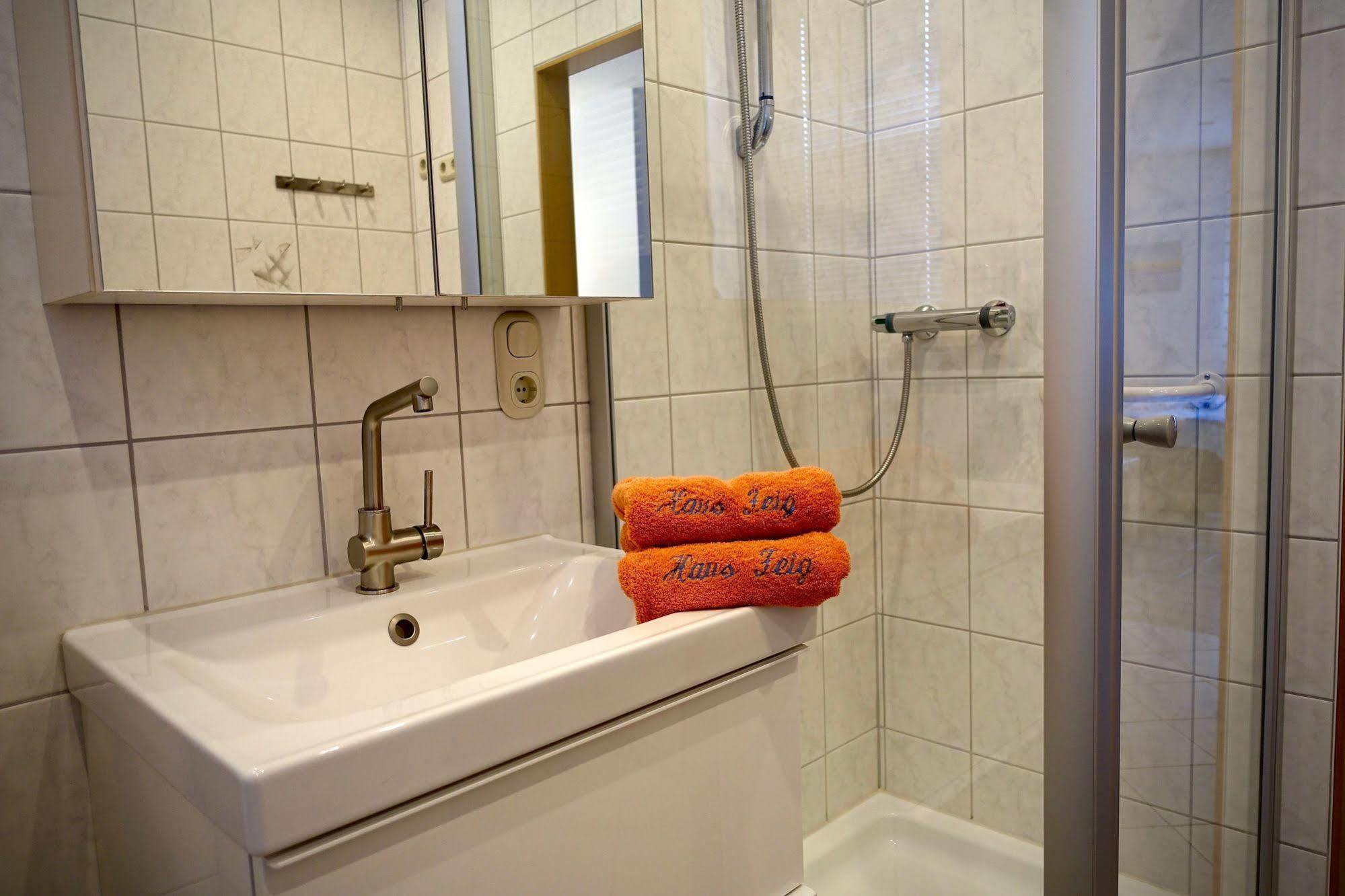 Ferienwohnung Haus Feig Geyer ภายนอก รูปภาพ
